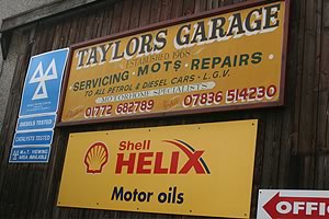 Taylors Garage, Clifton
